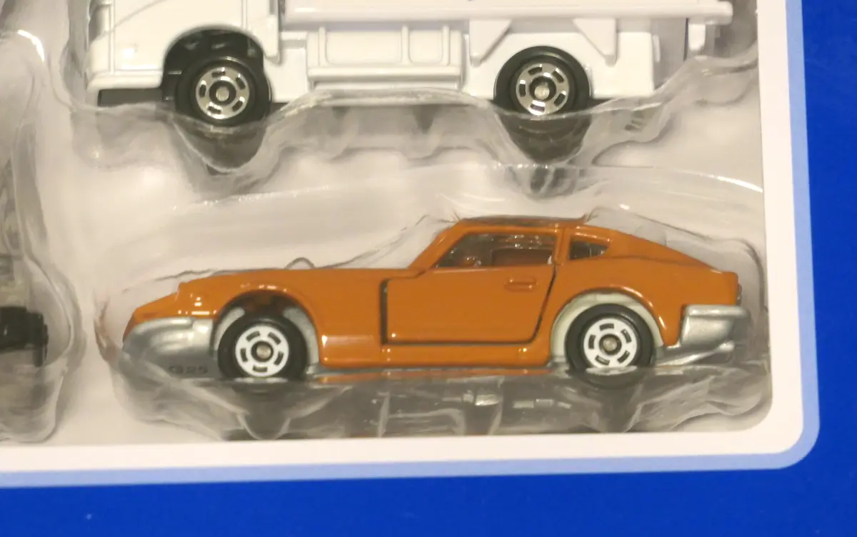 日産 フェアレディZ 432(トミカ)