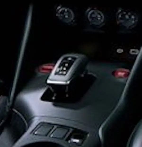 NISMO 9AT 2025年モデル