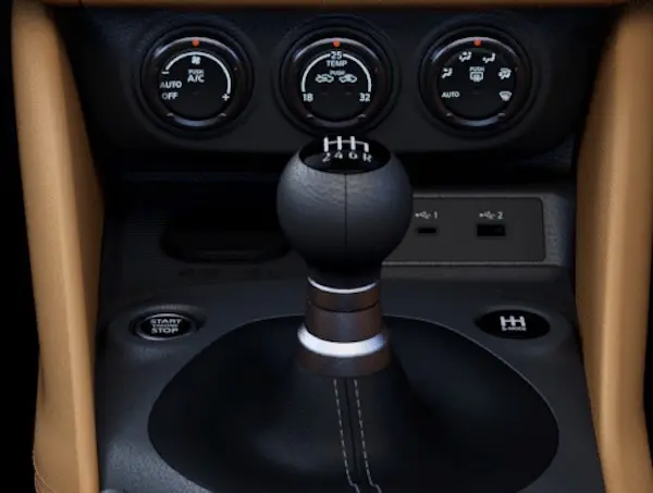 フェアレディZ 2026 スイッチ