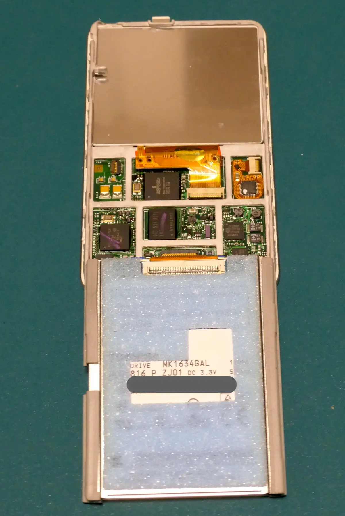 iPod第五世代液晶画面取付